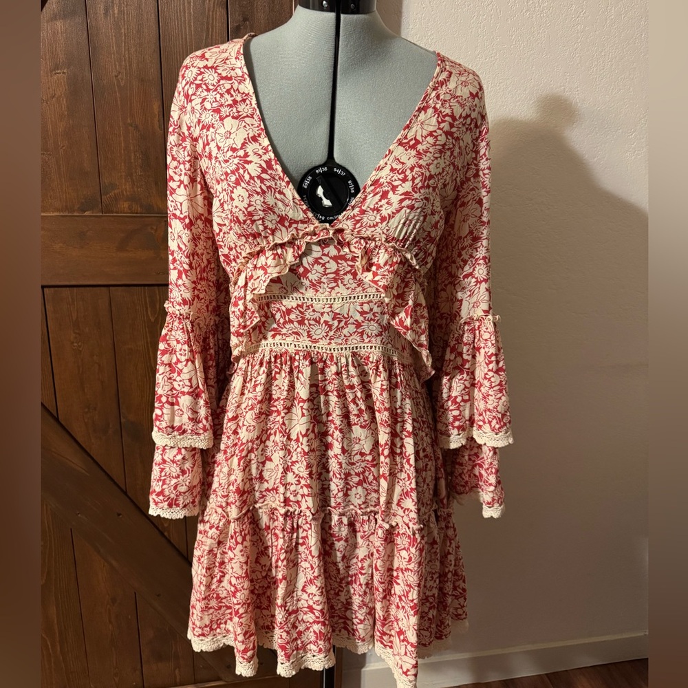 FREE PEOPLE Kristall Mini Floral Dress in Raspberry - Picture 7 of 12